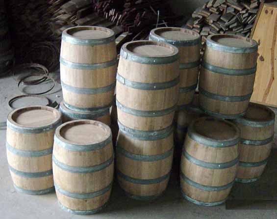 Botti/barrel stool wooden slats of oak barrel 80 cm 