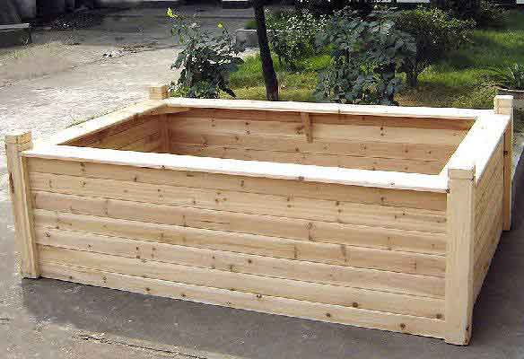 Wooden Seating Raised Bed